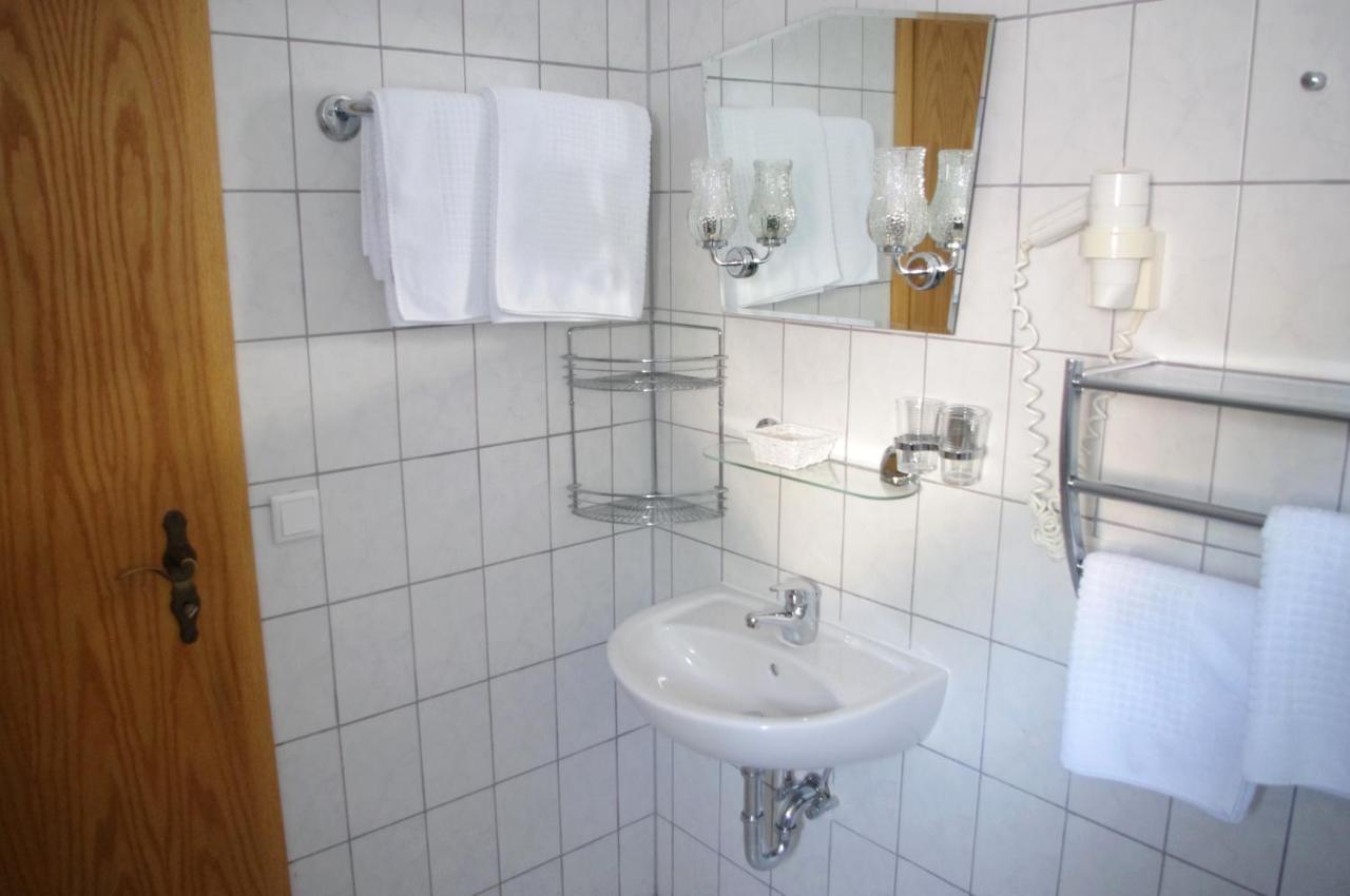 Hotel Gasthof Zum Walfisch Klingenthal Eksteriør bilde