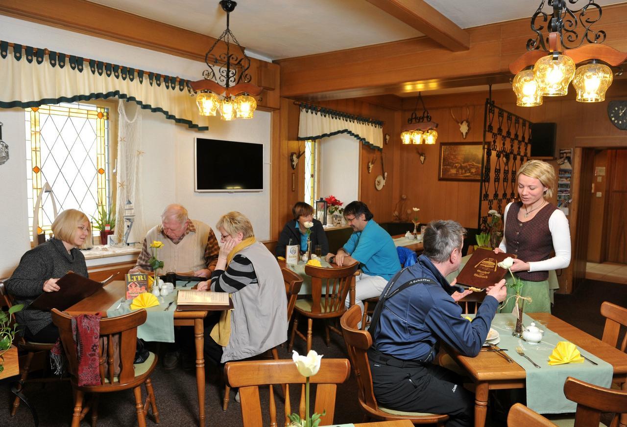 Hotel Gasthof Zum Walfisch Klingenthal Eksteriør bilde